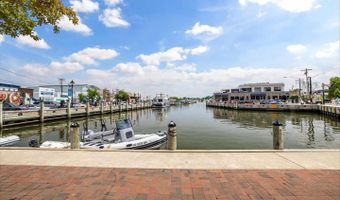 66 FRANKLIN St #418, Annapolis, MD 21401