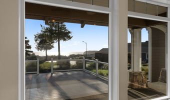 96546 SUNRIDGE Ter, Brookings, OR 97415