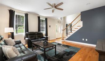 4 Morning Star Ct, Lincoln, RI 02865