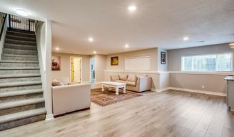 2406 N Silverdale St, Andover, KS 67002