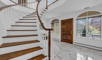 34 Bruns Rd, West Allenhurst, NJ 07711