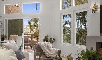 1963 Swallow Ln, Carlsbad, CA 92009