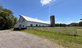 13123 Main Rd, Akron, NY 14001