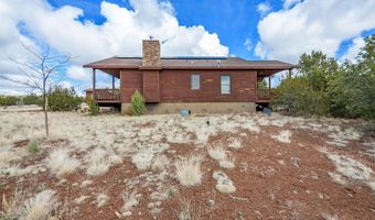 1590 W Foothills Dr, Ash Fork, AZ 86320