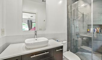 10823 LOCKLAND Rd, Potomac, MD 20854