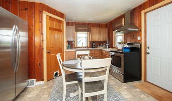 403 S Cherry St, Allison, IA 50602