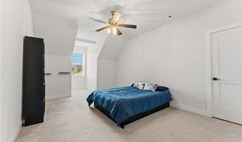 1105 SW Alleghany Ave, Bentonville, AR 72713