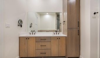 1638 Governors Blvd, Heath, TX 75126