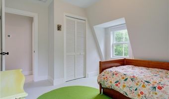 59 Melrose Ave, Jamestown, RI 02835