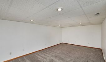 813 SE Kensington Rd, Ankeny, IA 50021