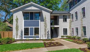 32 Exchange St 101, East Greenwich, RI 02818