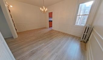 5929 N LEITHGOW St, Philadelphia, PA 19120