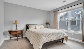 41 Soderman Way 41, Cheshire, CT 06410