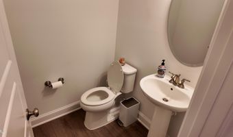 2143 Stegemann St, Apex, NC 27502