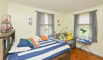 513 Stafford Ave, Bristol, CT 06010