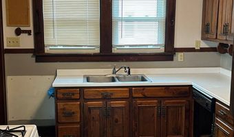 406 Division St, Amsterdam, NY 12010