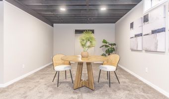 2971 Daleview Dr, Ann Arbor, MI 48105