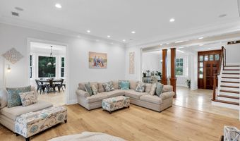 4 Hidden Lake Ct, Bluffton, SC 29910