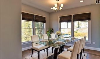 24 Seaspray Way, Little Compton, RI 02837