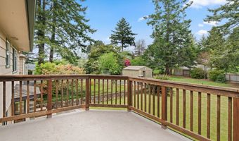 905 BARBRA Ln, Brookings, OR 97415