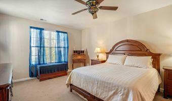 6 MOUNTAIN STREAM Ct, Barnegat, NJ 08005