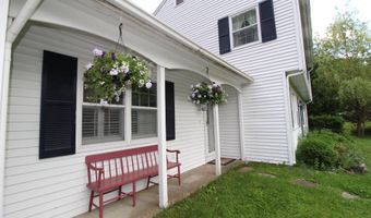 11 Tozier St, Belfast, ME 04915