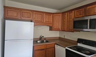 36 COURTSIDE Dr A-24, Dover, DE 19904