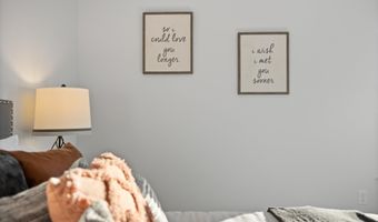 905 Bennington Dr, Box Elder, SD 57719