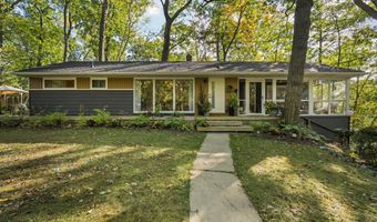 3177 Sunnywood Dr, Ann Arbor, MI 48103