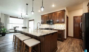 1604 W River Bend St, Brandon, SD 57005