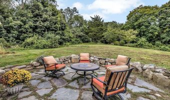 203 County Rd, Bourne, MA 02532