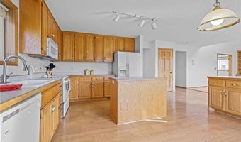 10454 Karston Cir, Albertville, MN 55301