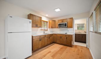 6474 KAAHELE St, Kapaa, HI 96746