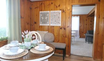 135 Riverside Dr, Alma, MI 48801