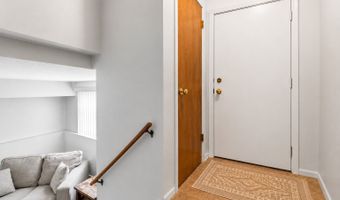 121 NW State St, Ankeny, IA 50023