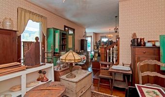 192 Clay St, Alderson, WV 24910