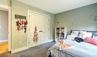 296 Twin Brook Ln, Coventry, RI 02816