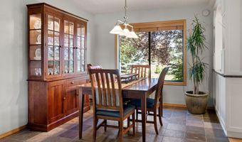 62824 Loma Vista Dr, Bend, OR 97701