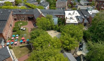 5 Market Sq 105, Amesbury, MA 01913