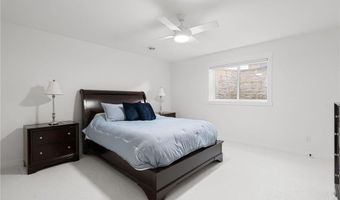 1007 28th St SW, Austin, MN 55912