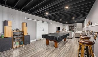 8309 Almont Rd, Almont, MI 48003