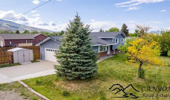 2235 Gentle St, Cody, WY 82414