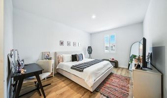 2428 Monroe Pl, Escondido, CA 92027