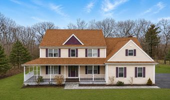 226 Tower Hill Rd, Cumberland, RI 02864