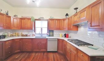 21 Walden Parke Way, Bangor, ME 04401