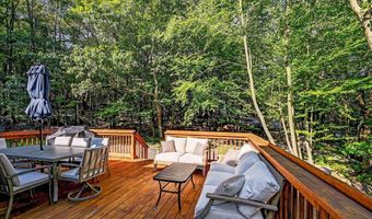 41 Arciel Dr, Albrightsville, PA 18210
