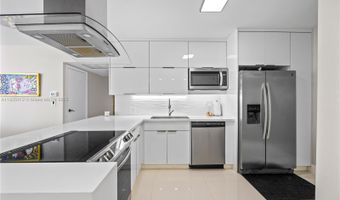 20379 W W Country Club Dr 2539, Aventura, FL 33180