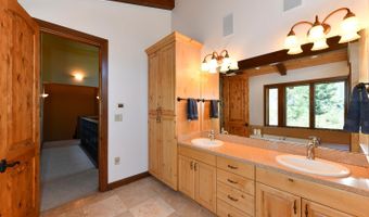 3335 Friesen Dr, Angwin, CA 94508