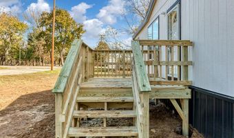 101 Texas Ave, Keene, TX 76059