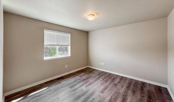 688 Arches Ct, Berthoud, CO 80513